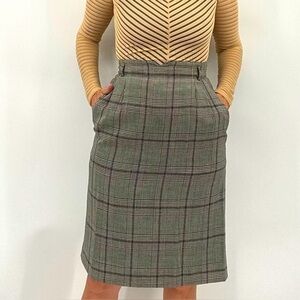 Escada Vintage 80’s Dark Academia Old Money  Plaid Wool High Waist Pencil Skirt